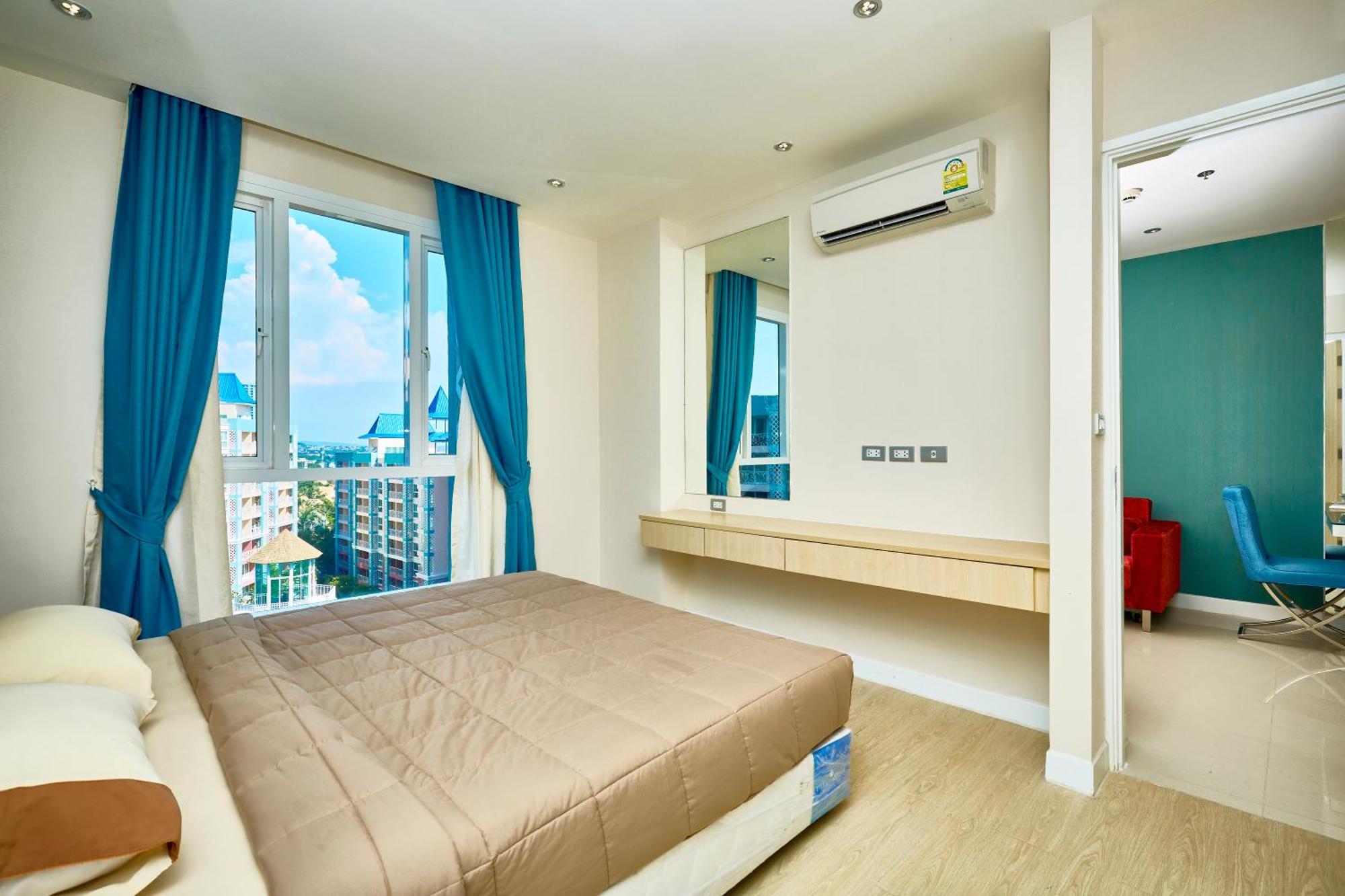 Grand Carribean By Tech Apartment Pattaya Room photo