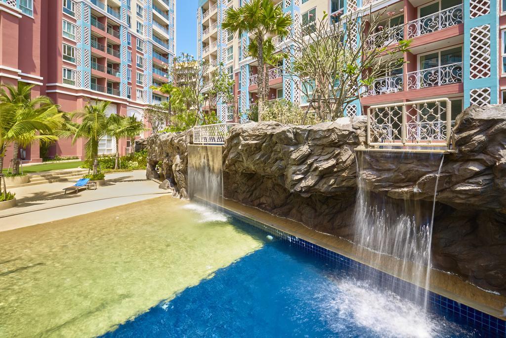 Grand Carribean By Tech Apartment Pattaya Exterior photo
