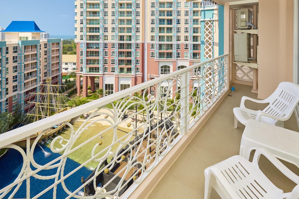 Grand Carribean By Tech Apartment Pattaya Exterior photo